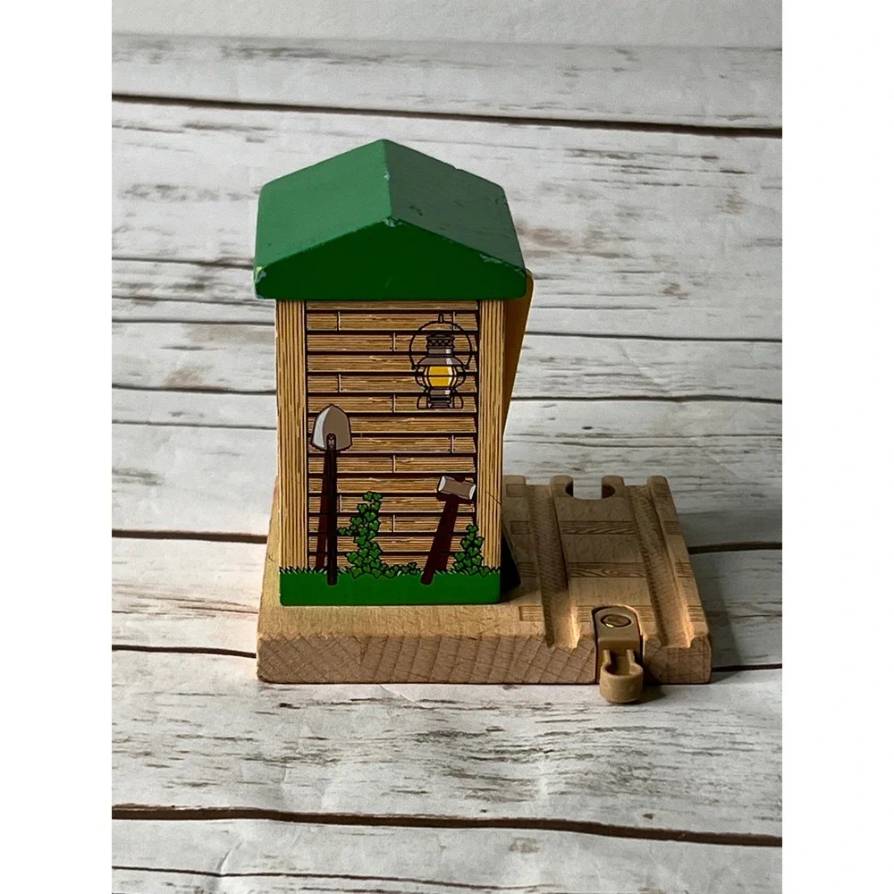 Thomas & Friends Conductor Shed Wooden Railway Accessory Green 2001 OS